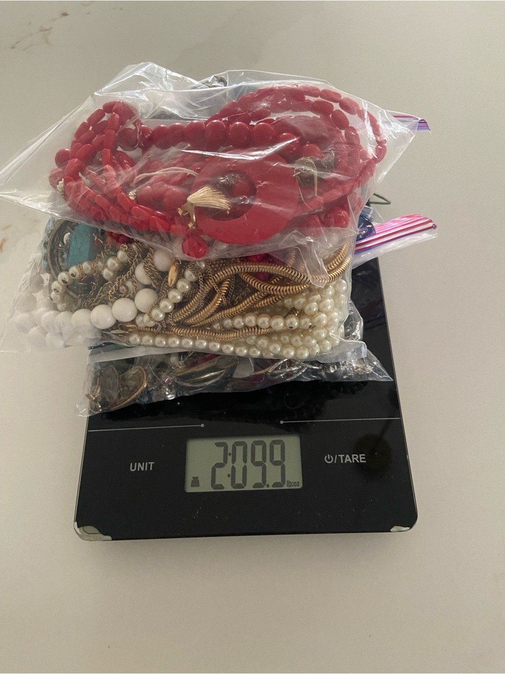 2 LBS Bulk Jewelry Lot Craft Repair As Is Wearable Mixed
Beads Shell Gold Tone